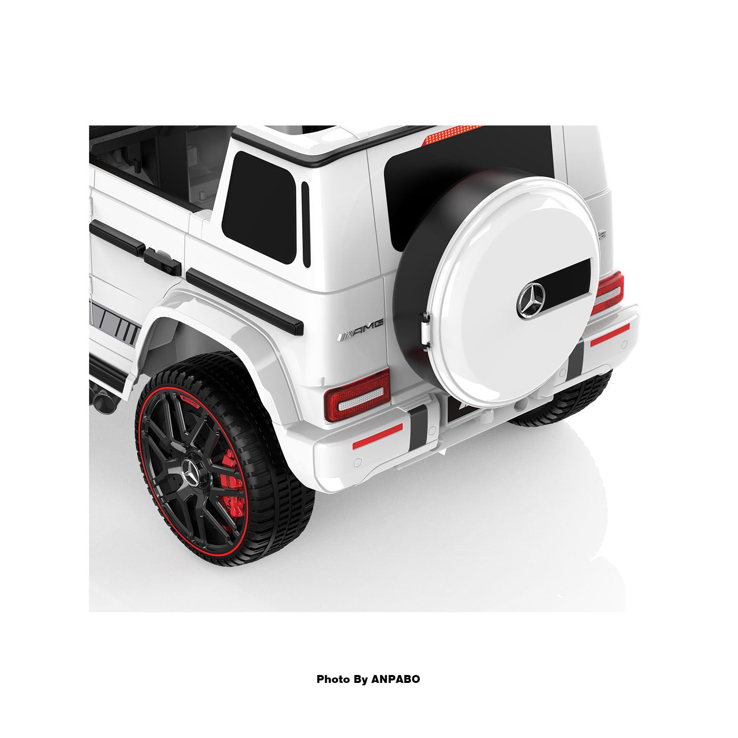 12V 2-Seater Mercedes-Benz Licensed G63 Kids Ride On Car/SUV with Remote Control-white