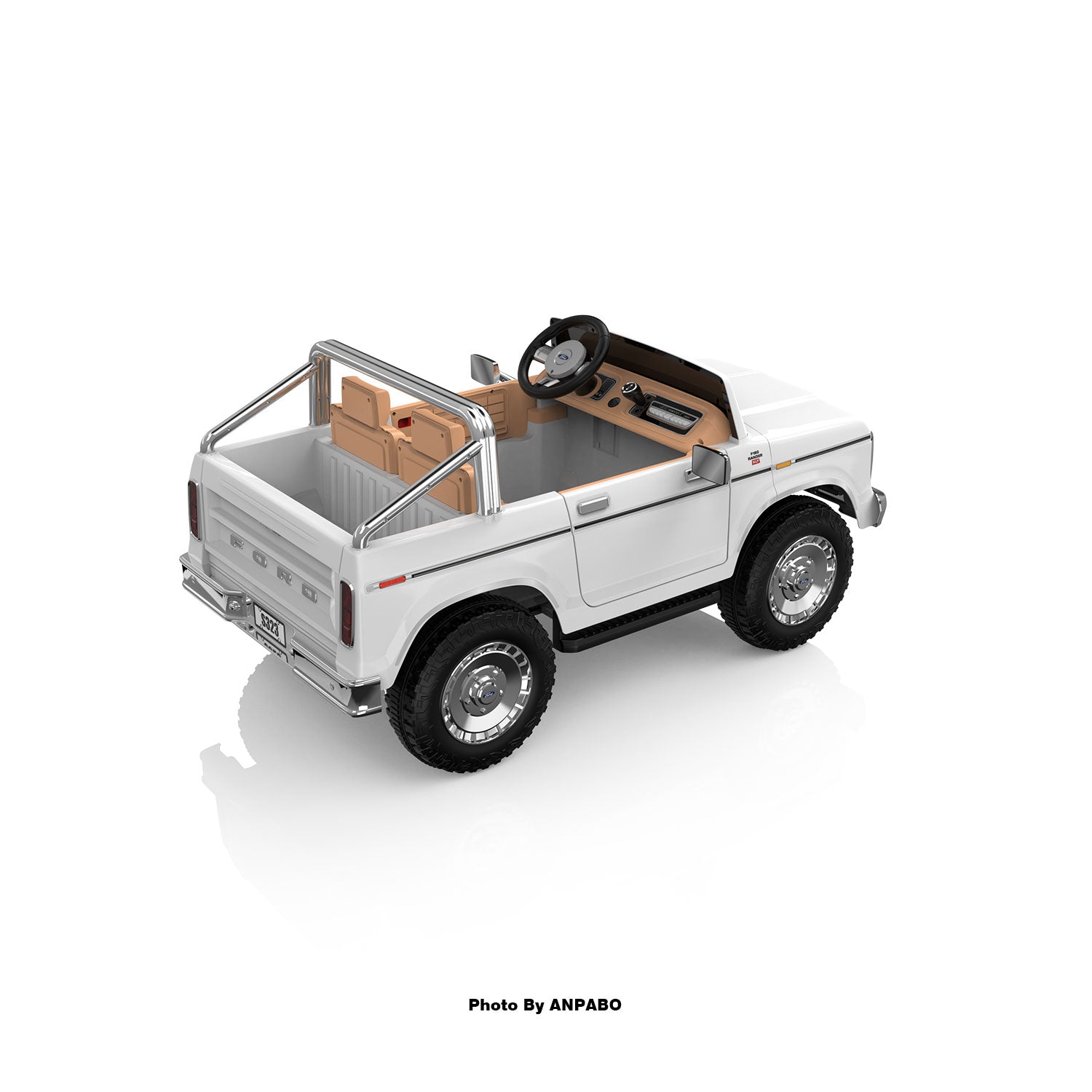 24V Classic Ford Bronco: White Retro Legend, Ready for Dual Adventures-white