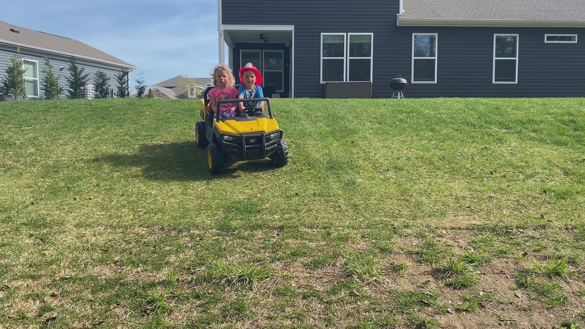 24V Licensed Caterpillar Dump Truck Ride-On